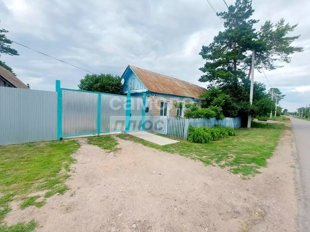 Дом в Оренбургская область, с. Илек ул. Красноармейская, 79 (63 м) - Фото 1