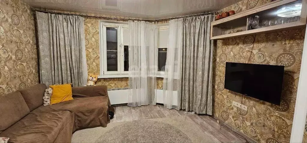 2-к кв. Калужская область, Обнинск ул. Поленова, 4 (60.5 м) - Фото 0