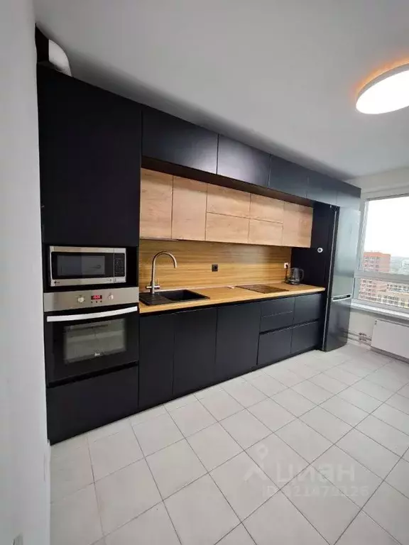 3-к кв. Свердловская область, Екатеринбург просп. Космонавтов, 11А ... - Фото 1