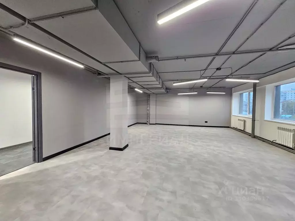 Помещение свободного назначения в Москва Пяловская ул., 1 (412 м) - Фото 1