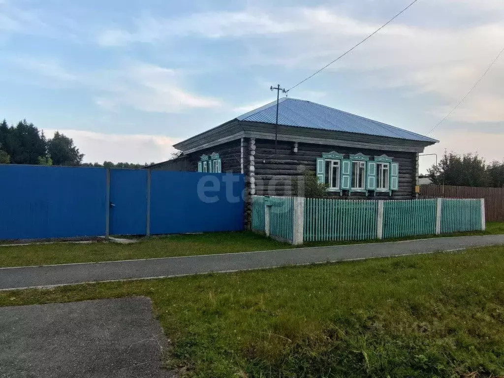 Дом в Тюменская область, Ялуторовский район, с. Новоатьялово Лесная ... - Фото 2