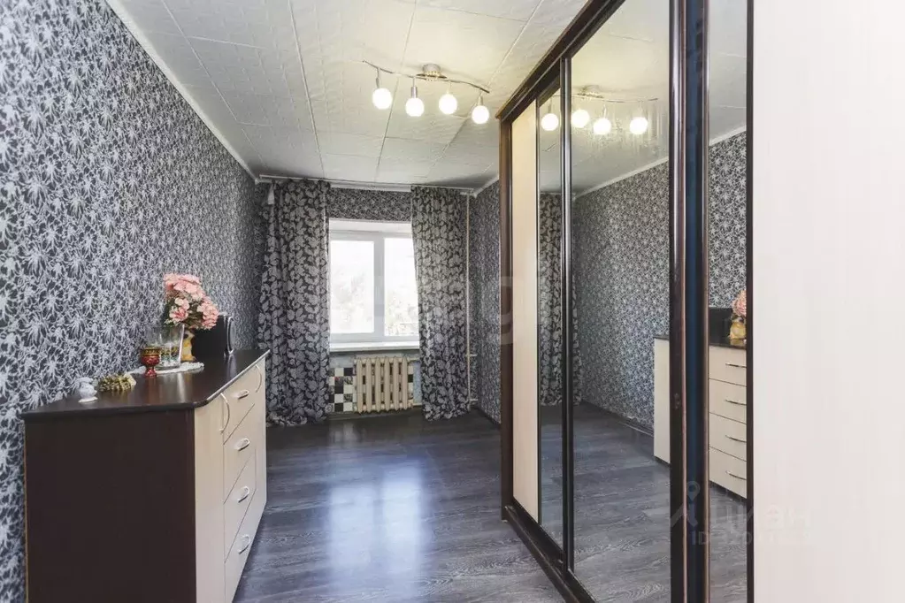 3-к кв. Башкортостан, Уфа ул. 50-летия Октября, 20 (57.0 м) - Фото 1