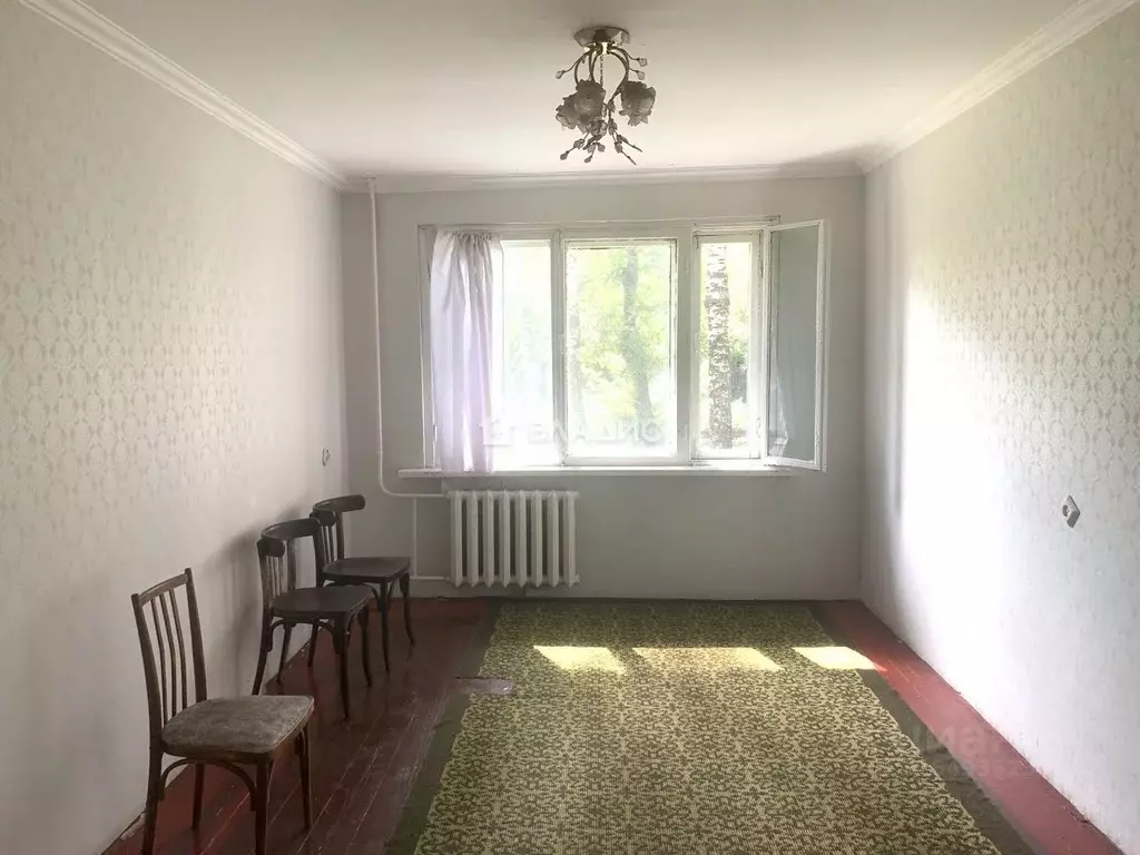 2-к кв. Владимирская область, Владимир ул. Комиссарова, 59 (42.0 м) - Фото 1