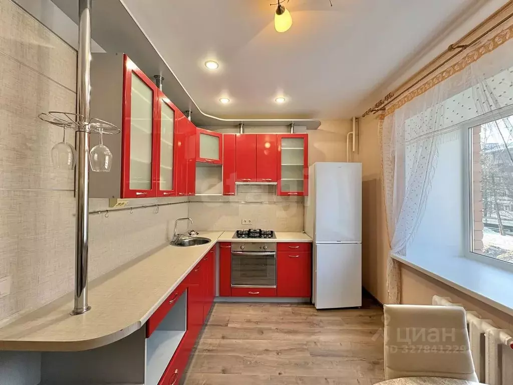 2-к кв. Коми, Сыктывкар ул. Димитрова, 17 (61.3 м) - Фото 1