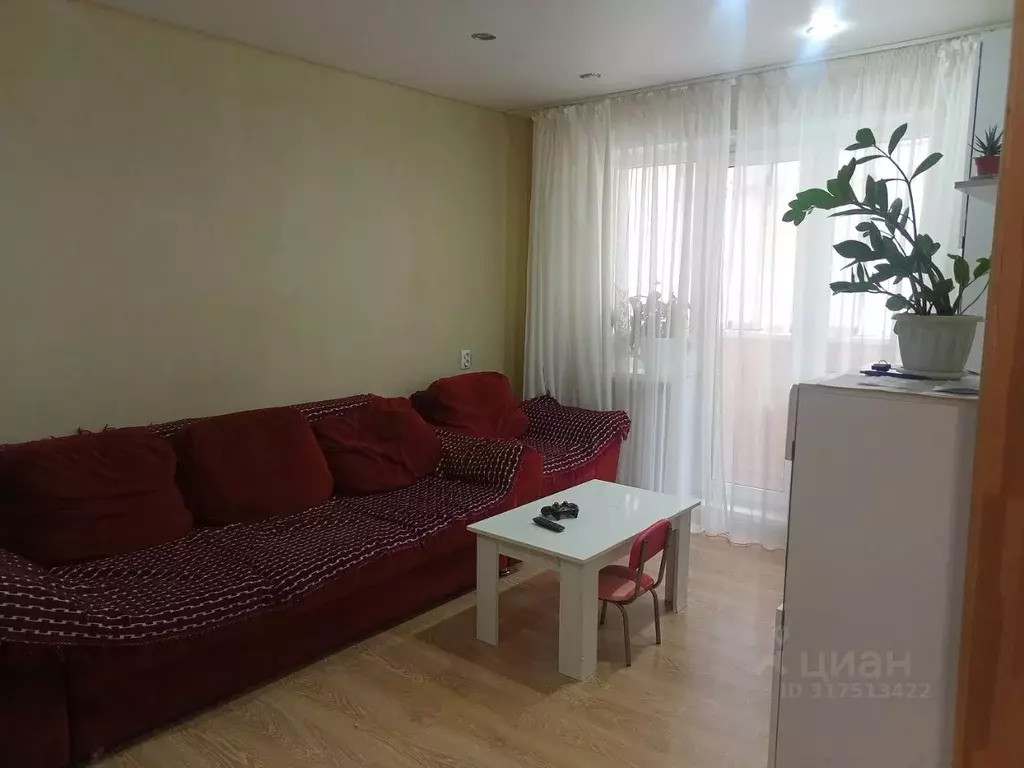 3-к кв. Курская область, Железногорск ул. Ленина, 28к1 (57.8 м) - Фото 0