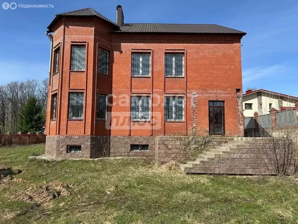 Дом в село Акбердино, Газпромовская улица, 65 (1100 м) - Фото 1