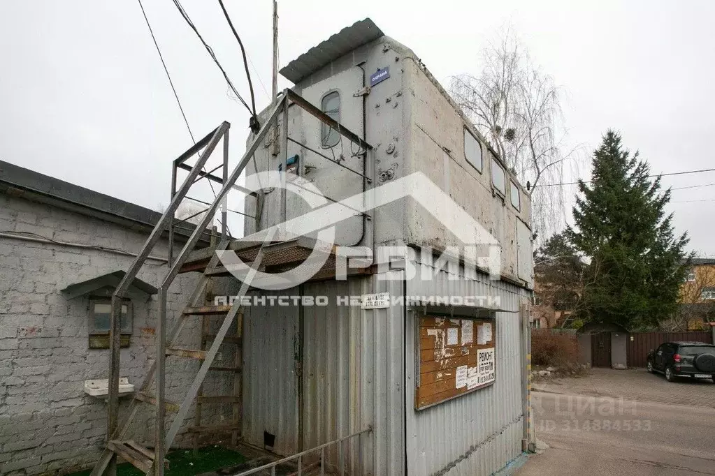 Гараж в Калининградская область, Калининград Спортивная ул., 13 (36 м) - Фото 0