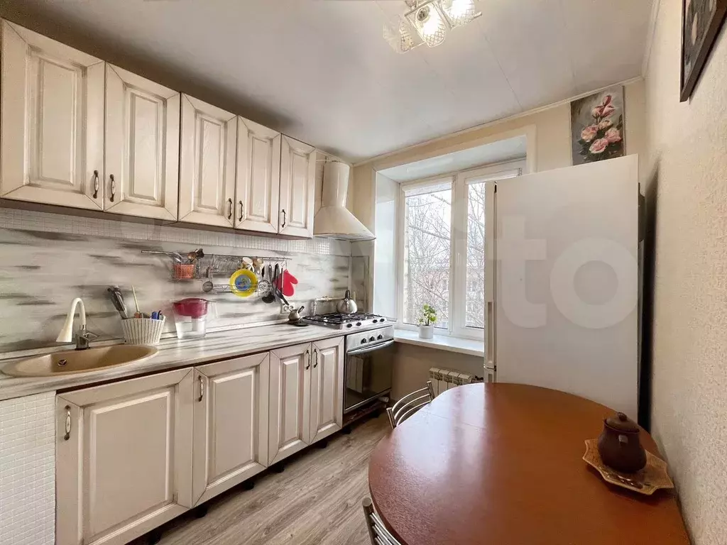 1-к. квартира, 30 м, 5/5 эт. - Фото 0
