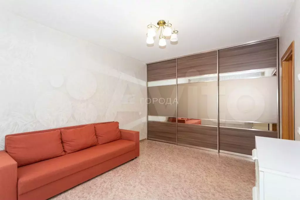 1-к. квартира, 32 м, 4/10 эт. - Фото 0
