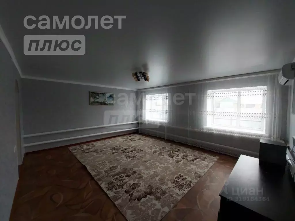 Дом в Оренбургская область, с. Беляевка ул. Рыбная, 1 (60 м) - Фото 1