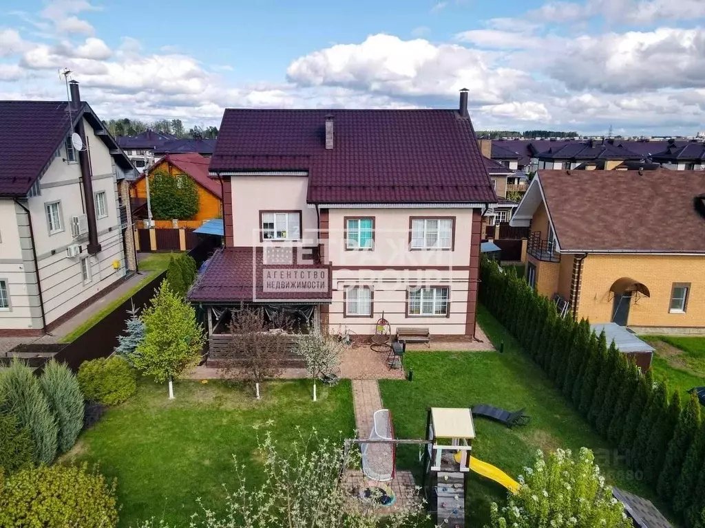 Дом в Московская область, Щелково городской округ, Лосиный Остров-1 ... - Фото 1