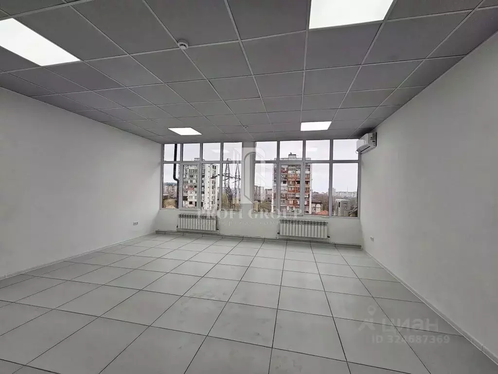 Офис в Дагестан, Махачкала просп. Имама шамиля (33 м) - Фото 1