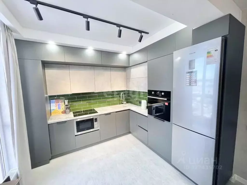 3-к кв. Крым, Симферопольский район, Мирновское с/пос, с. Белоглинка ... - Фото 1