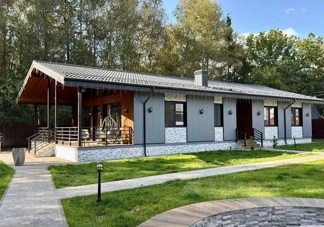 Дом в Москва д. Каменка, 450 (338 м) - Фото 1
