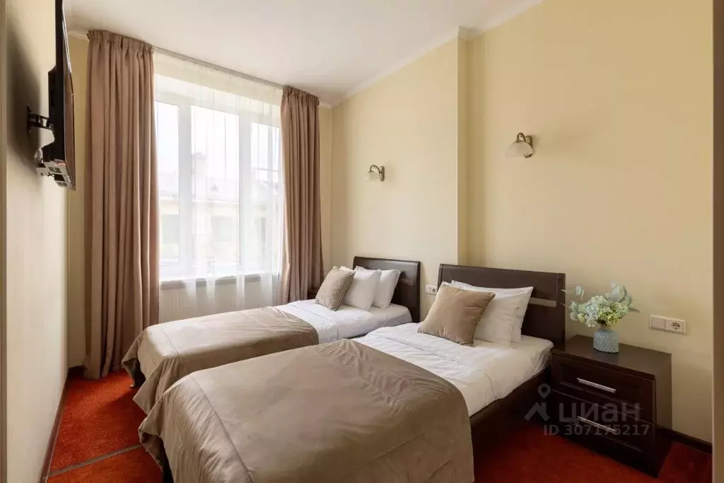 Комната Санкт-Петербург Гороховая ул., 3 (16.0 м) - Фото 1