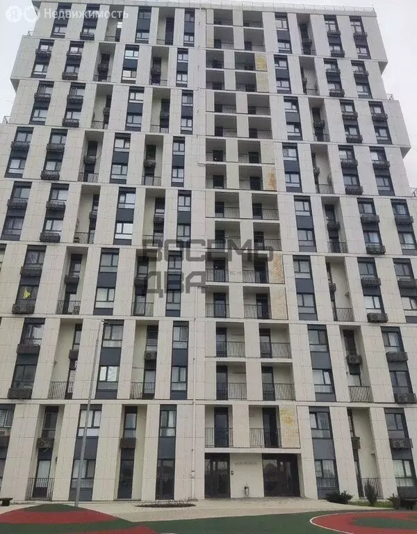 1-комнатная квартира: Симферополь, улица Бородина, 59 (33 м) - Фото 2