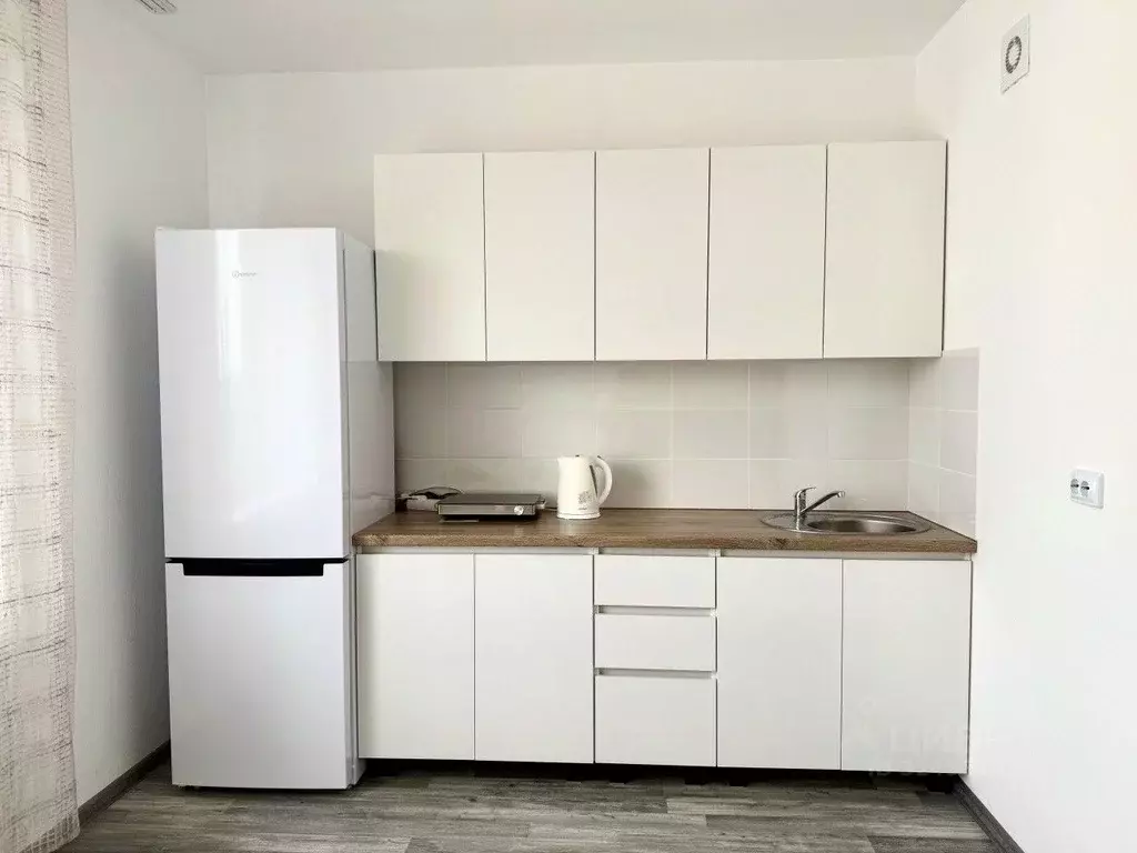 1-к кв. Свердловская область, Екатеринбург ул. Академика Ландау, 45 ... - Фото 2