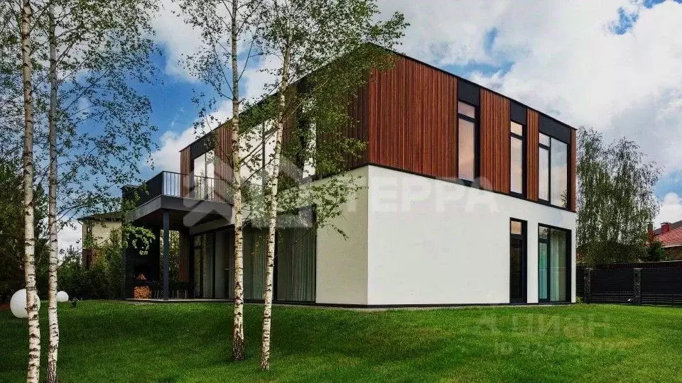 Дом в Московская область, Дмитровский муниципальный округ, д. ... - Фото 1