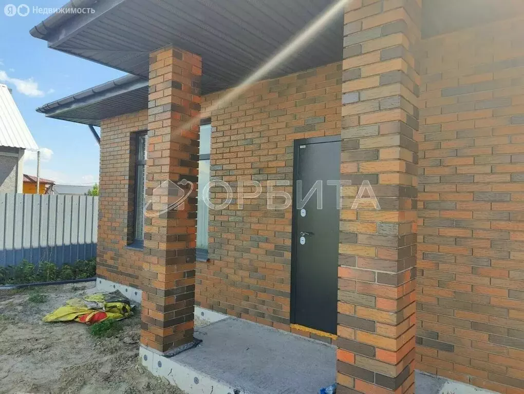 Дом в Тюмень, улица Александра Хрущева (130 м) - Фото 1