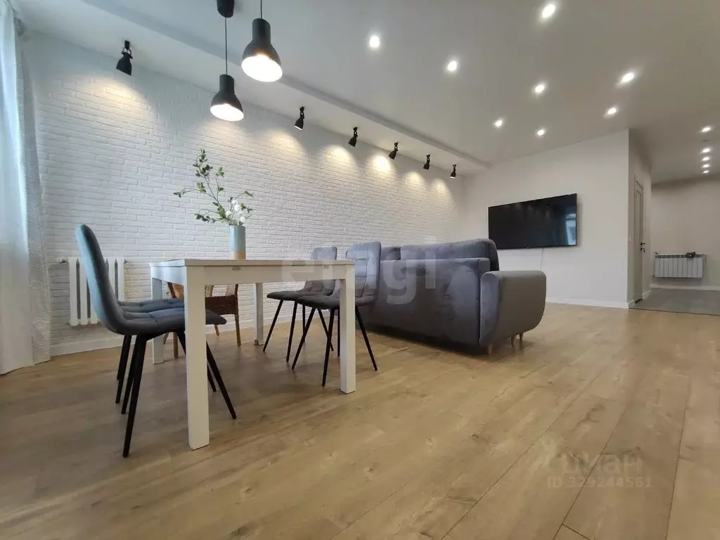 3-к кв. Костромская область, Кострома ул. Нижняя Дебря, 32А (97.0 м) - Фото 2