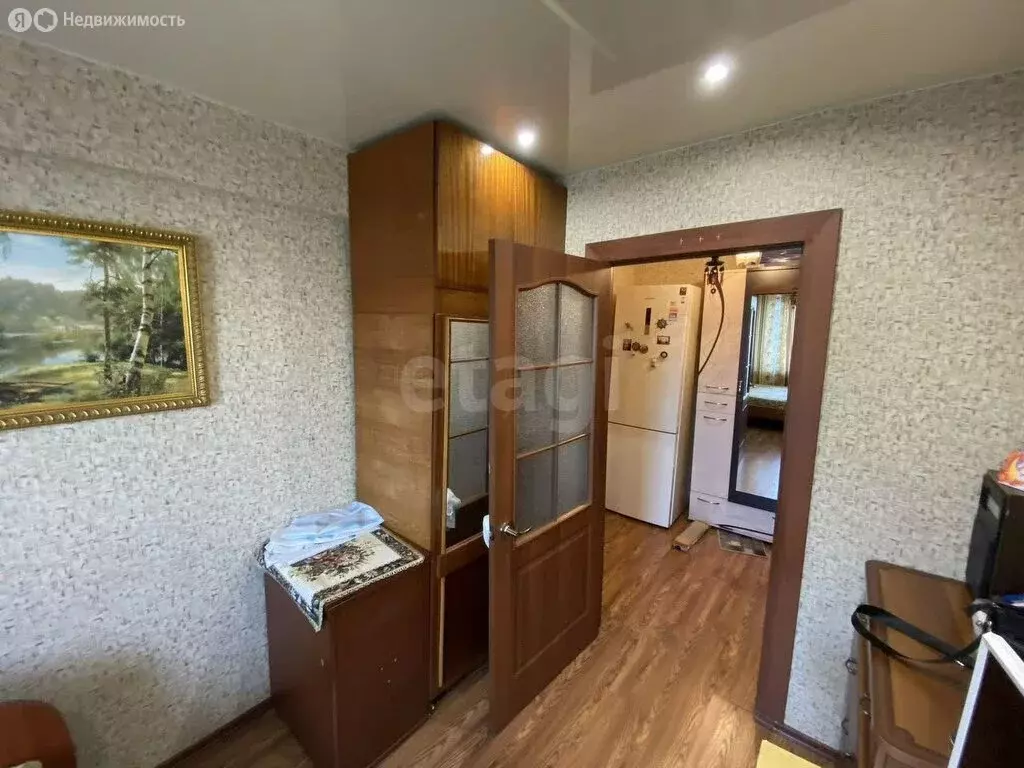 3-комнатная квартира: Улан-Удэ, улица Революции 1905 года, 14 (55.5 м) - Фото 1