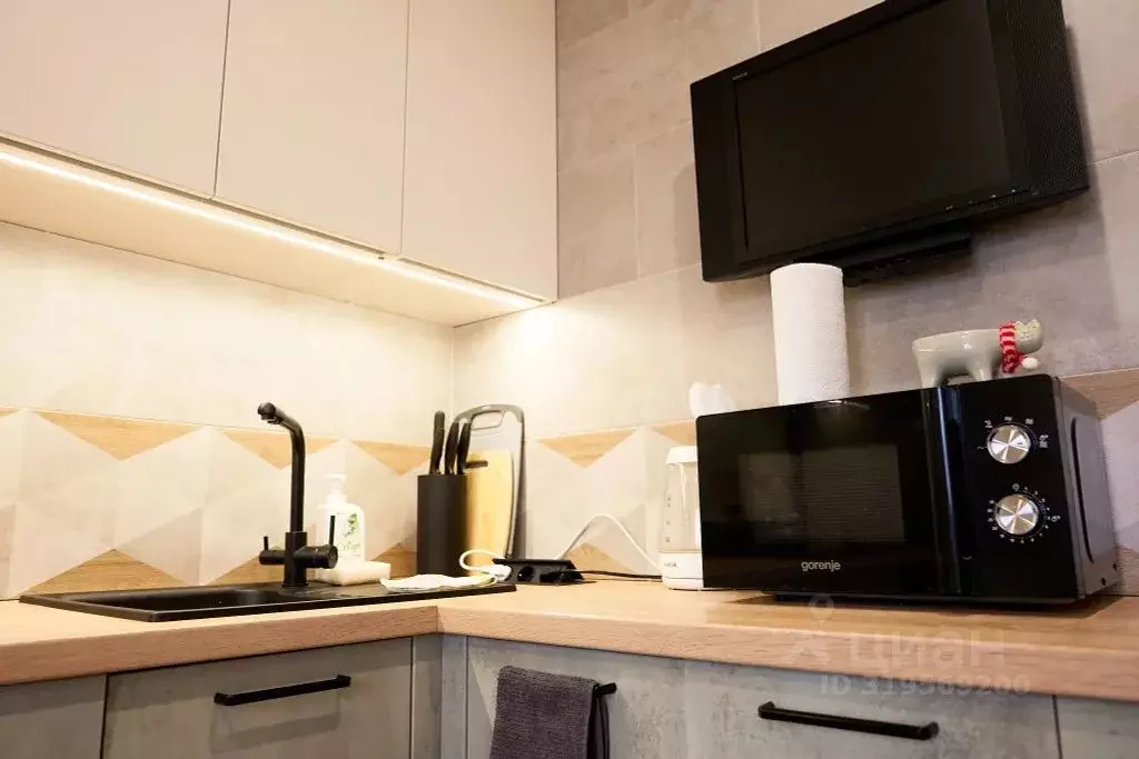 2-к кв. Кировская область, Киров ул. МОПРА, 80 (50.0 м) - Фото 2