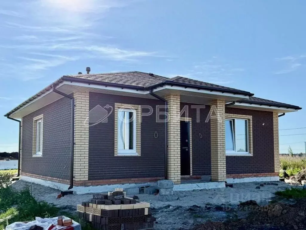 Дом в Тюменская область, Тюменский муниципальный округ, с. Успенка ул. ... - Фото 1