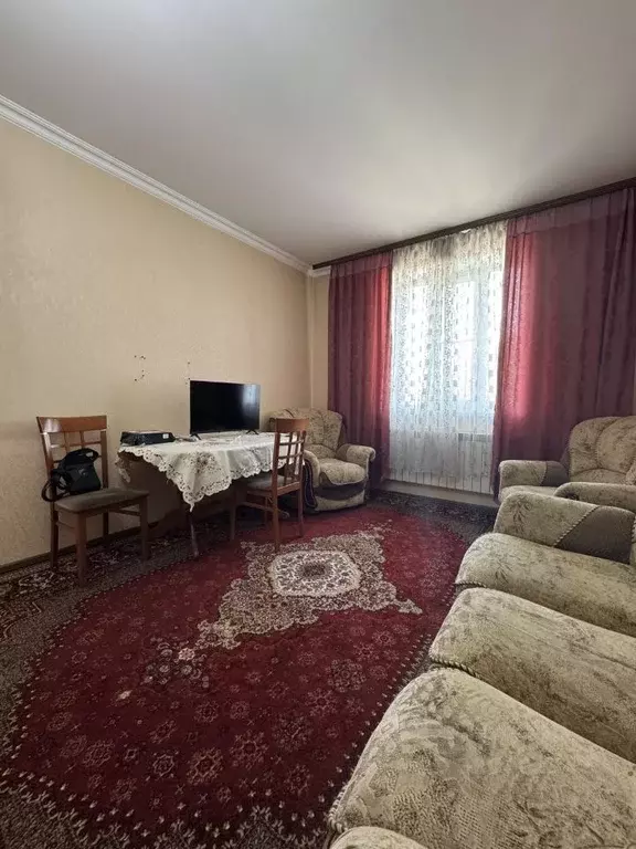 2-к кв. Дагестан, Махачкала ул. Магомедтагирова, 22 (70.0 м) - Фото 1