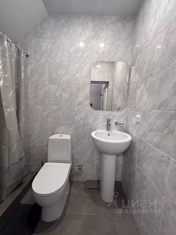 Комната Краснодарский край, Сочи Адлер жилрайон, ул. Чкалова, 30А ... - Фото 1