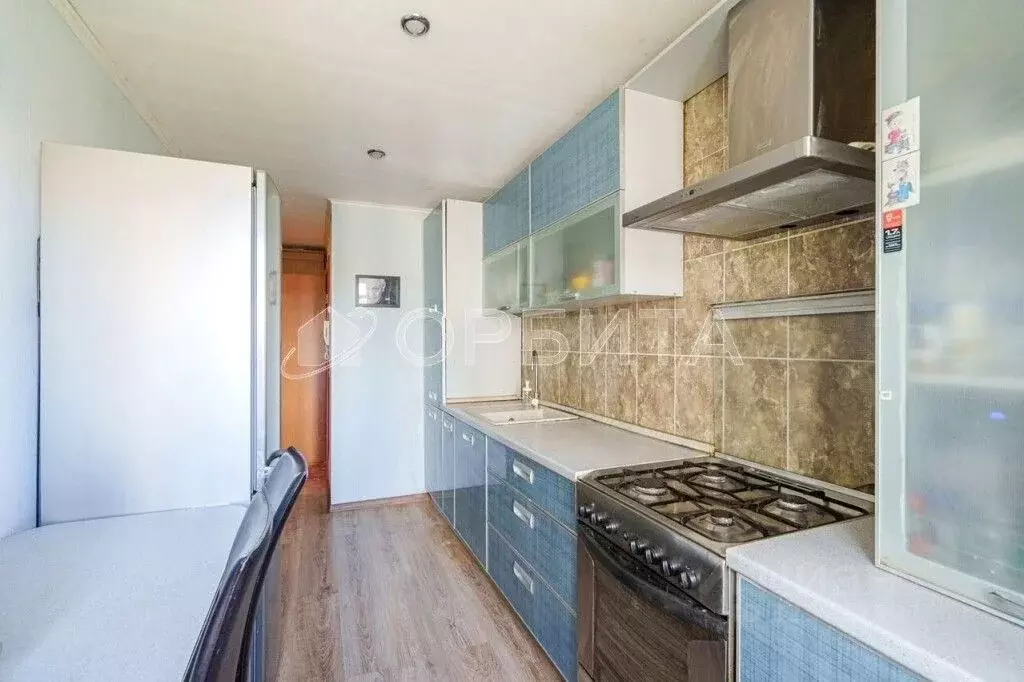 3-к кв. Тюменская область, Тюмень ул. Николая Чаплина, 117 (70.3 м) - Фото 2