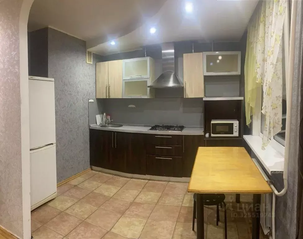 2-к кв. Свердловская область, Екатеринбург ул. Индустрии, 57/1 (48.2 ... - Фото 1