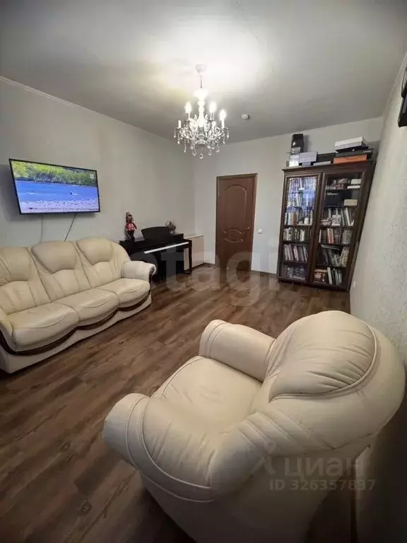 2-к кв. Башкортостан, Уфа Южный мкр, ул. Загира Исмагилова, 19 (57.2 ... - Фото 2