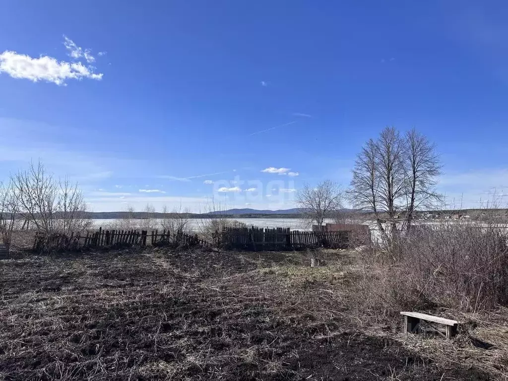 Дом в Челябинская область, Чебаркуль Колхозная ул. (50 м) - Фото 1