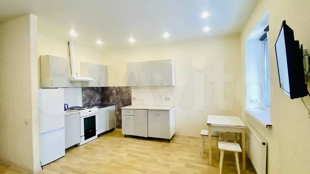 Квартира-студия, 38 м, 1/9 эт. - Фото 1