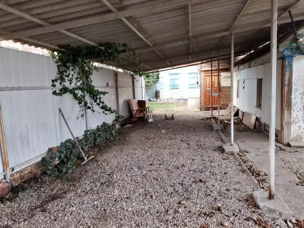Дом в Краснодарский край, Староминская ст-ца ул. В. Петренко (31 м) - Фото 1