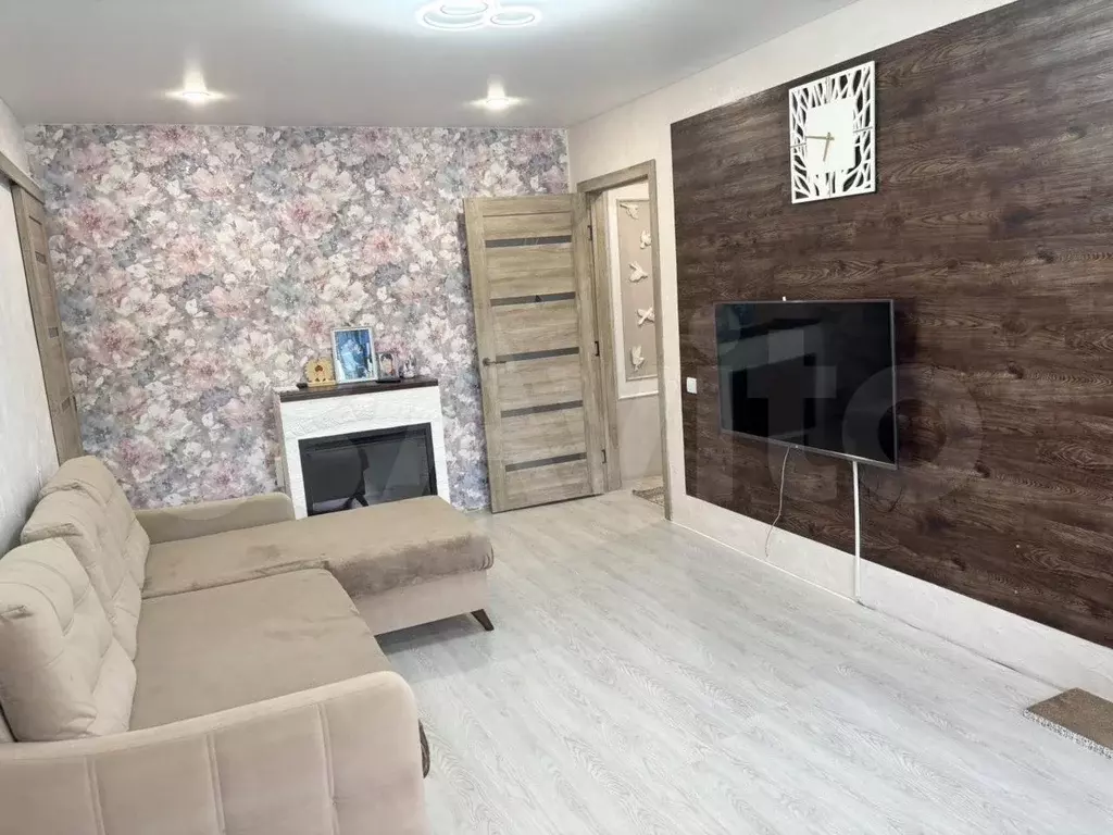 2-к. квартира, 47 м, 2/5 эт. - Фото 1