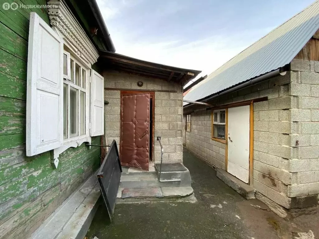 Дом в Оренбург, микрорайон Красный Городок, Паровозная улица, 18 (71.4 ... - Фото 1