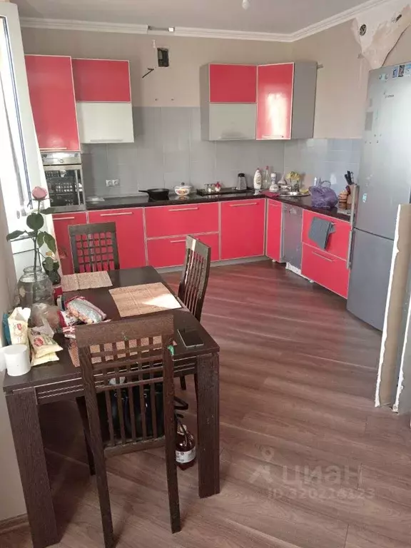 2-к кв. Липецкая область, Липецк Политехническая ул., 1 (78.0 м) - Фото 0