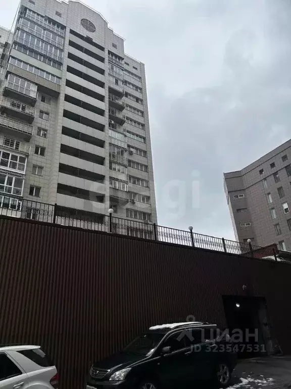 Гараж в Новосибирская область, Новосибирск ул. Сибревкома, 7/1 (18 м) - Фото 2