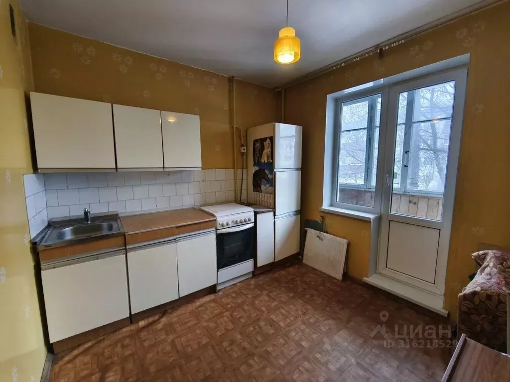 3-к кв. Псковская область, Псков Красноармейская ул., 14А (69.0 м) - Фото 0