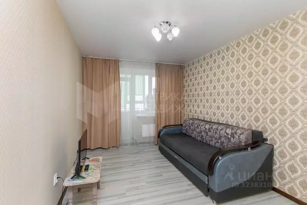 1-к кв. Тюменская область, Тюмень ул. Елизарова, 12 (40.0 м) - Фото 1