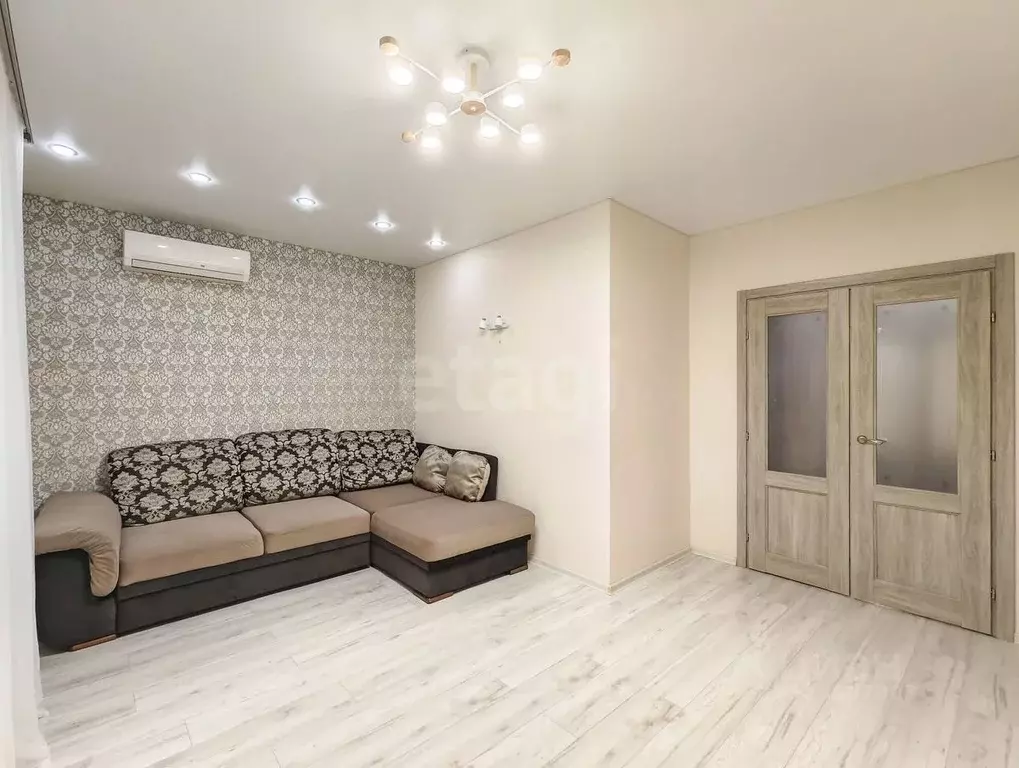 2-к кв. Тюменская область, Тюмень ул. Беляева, 33к2 (51.9 м) - Фото 1