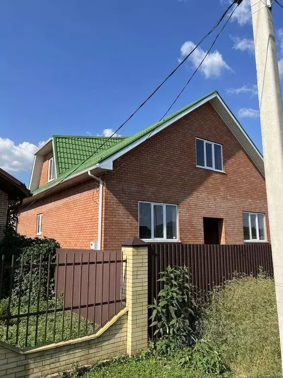 Дом в Краснодарский край, Усть-Лабинск ул. Лабинская, 5 (315 м) - Фото 2