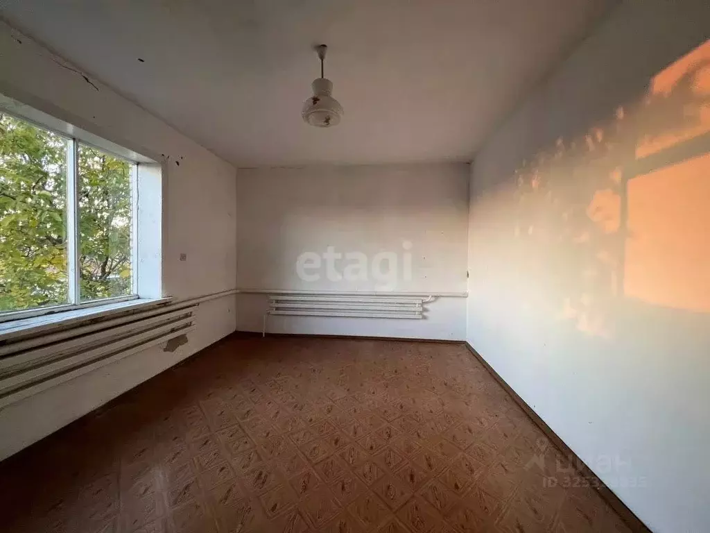 Дом в Ростовская область, Неклиновский район, Новобессергеневское ... - Фото 1