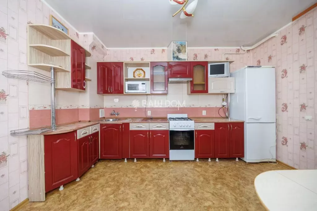 1-к кв. Брянская область, Брянск ул. Ромашина, 58к2 (50.1 м) - Фото 1