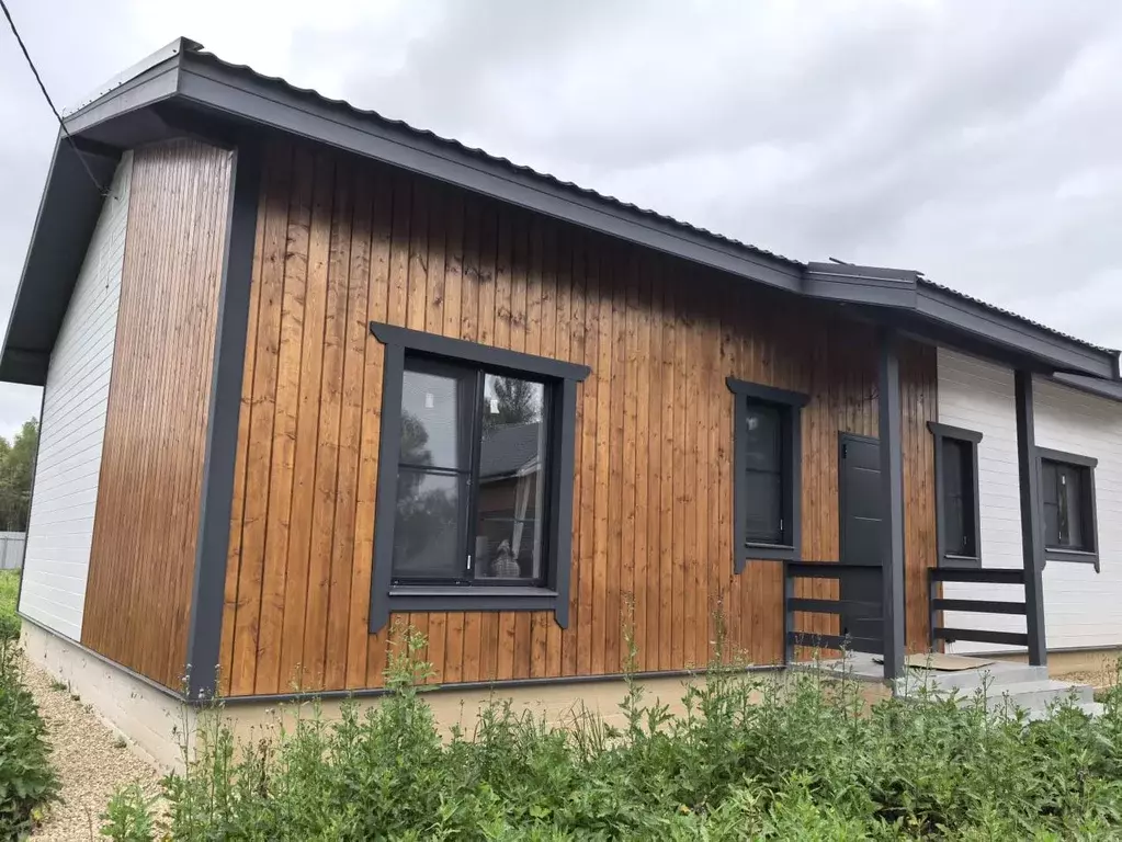 Дом в Калужская область, Боровский муниципальный округ, Совьяки с/пос, ... - Фото 0