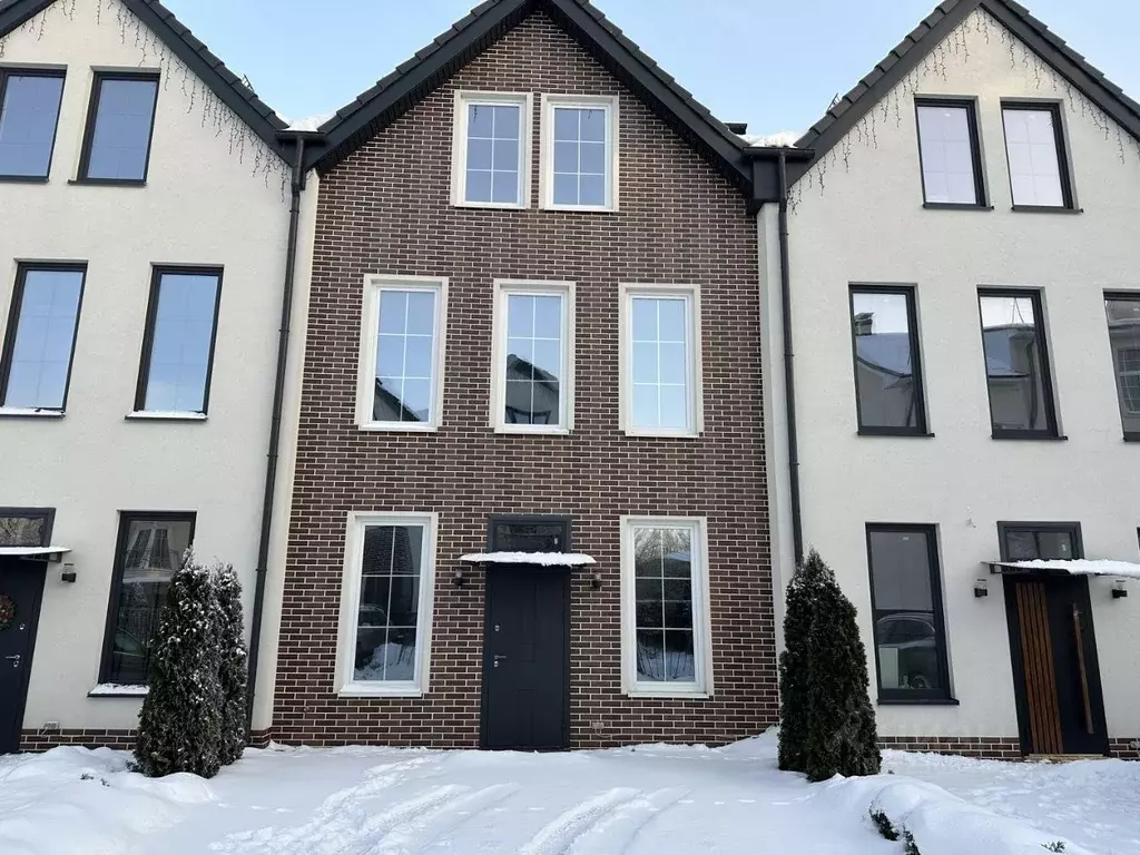 Таунхаус в Калининградская область, Калининград пос. Лермонтовский, ... - Фото 1