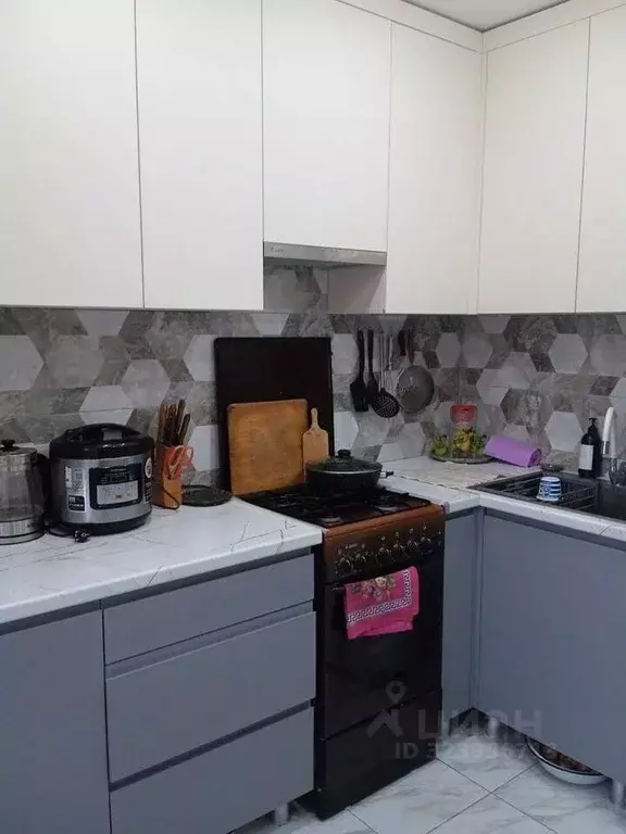 1-к кв. Чувашия, Новочебоксарск Восточный жилрайон, Иваново мкр, ул. ... - Фото 1