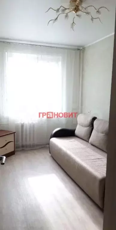 2-к. квартира, 43 м, 4/9 эт. - Фото 1