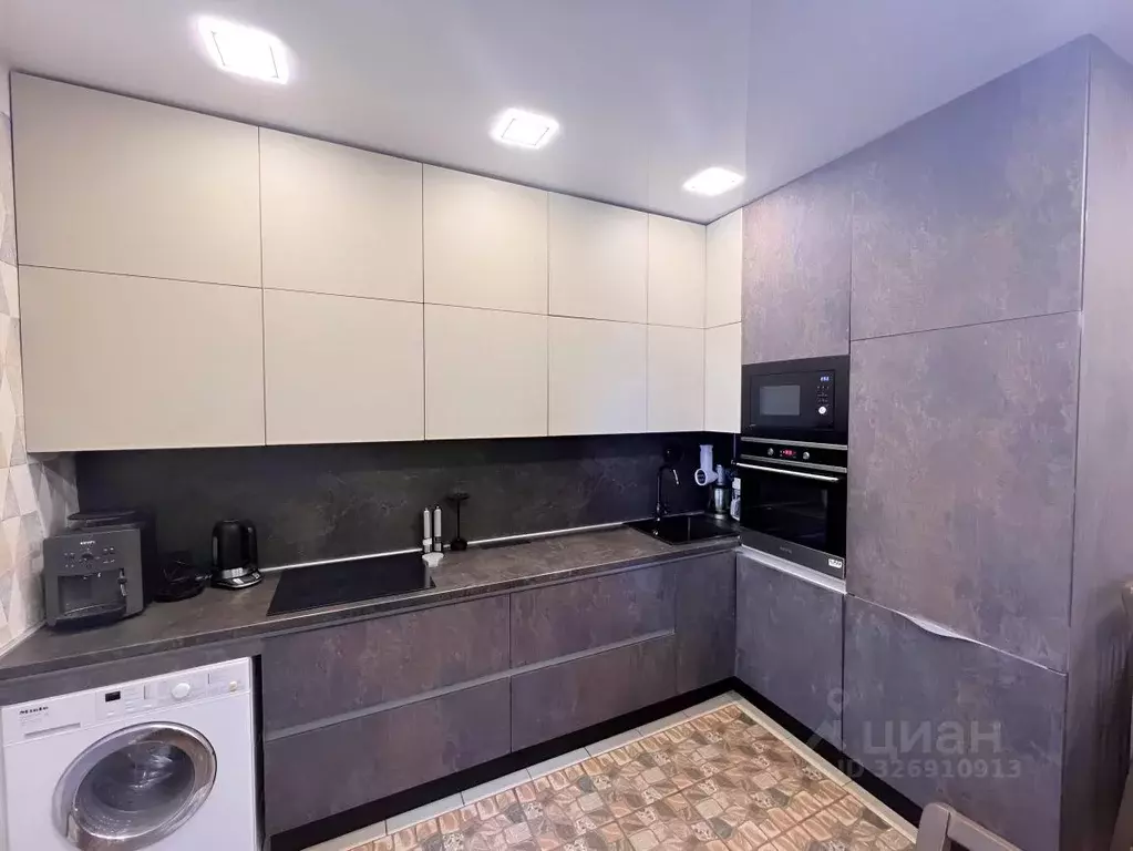 1-к кв. Омская область, Омск ул. Красный Путь, 101к1 (40.0 м) - Фото 1